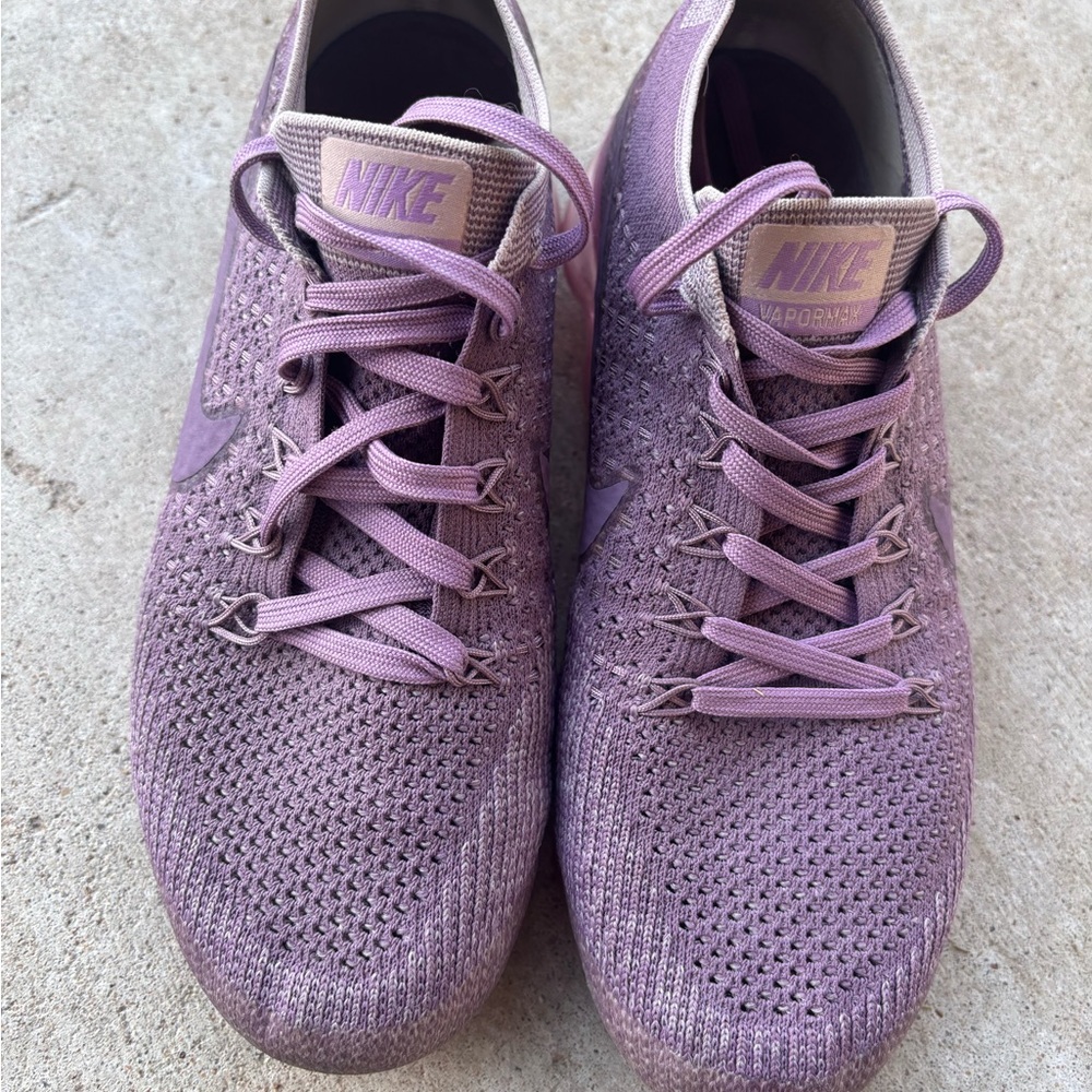 Nike Air VaporMax Flyknit shoes